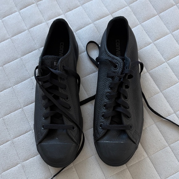 Converse Men's Chuck Taylor All Star Leather Low Top Black Leather Sneakers - Picture 2 of 7